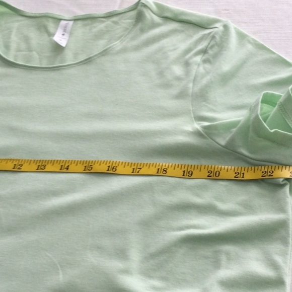 Woman’s Ideology T Shirt that ties in front color light green washable #572 - Picture 5 of 7